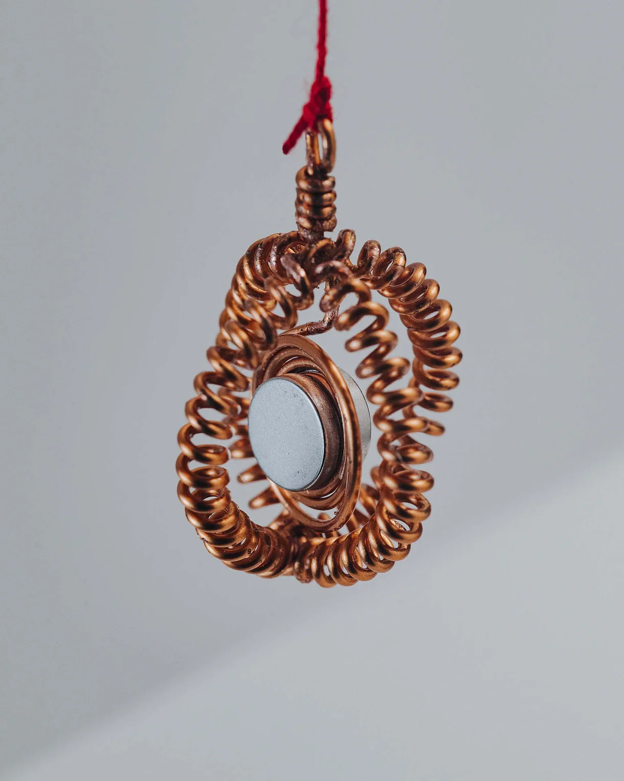 Pendulum for Dowsing and to Contact the Plant World 2