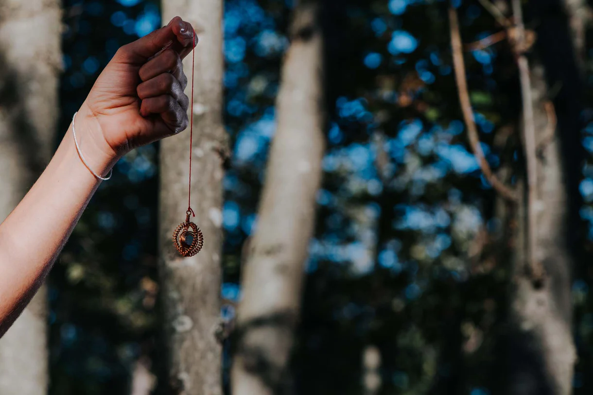Pendulum for Dowsing and to Contact the Plant World_5